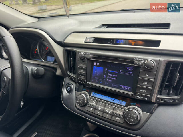 Черный Тойота РАВ 4, объемом двигателя 2.49 л и пробегом 153 тыс. км за 13999 $, фото 16 на Automoto.ua