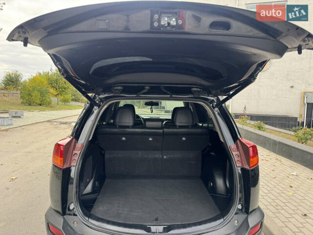 Черный Тойота РАВ 4, объемом двигателя 2.49 л и пробегом 153 тыс. км за 13999 $, фото 23 на Automoto.ua