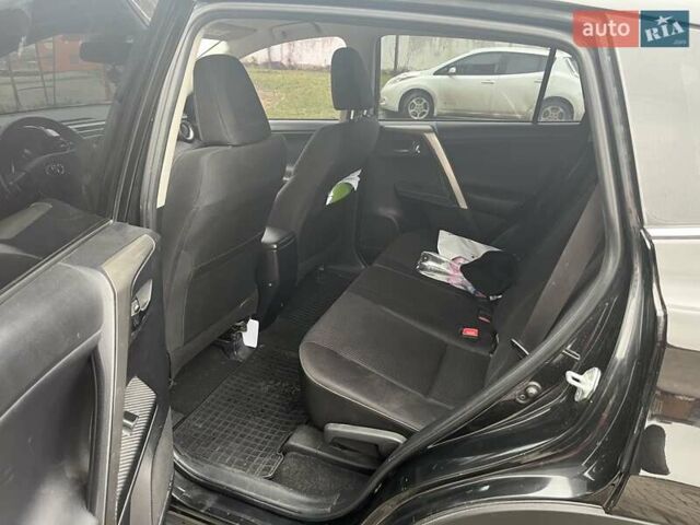 Черный Тойота РАВ 4, объемом двигателя 2.23 л и пробегом 280 тыс. км за 13600 $, фото 7 на Automoto.ua