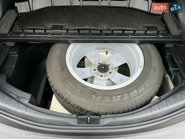 Черный Тойота РАВ 4, объемом двигателя 2.23 л и пробегом 114 тыс. км за 19600 $, фото 31 на Automoto.ua