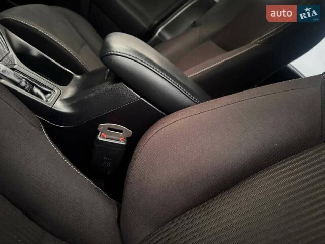 Тойота РАВ 4 2013 в Ахтырке на Automoto.ua Черный Тойота РАВ 4, объемом двигателя 2.23 л и пробегом 152 тыс. км за 12750 $, фото 19 на Automoto.ua