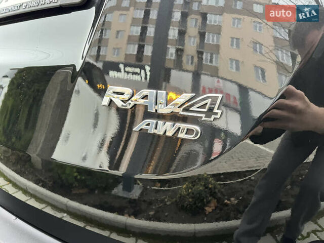 Черный Тойота РАВ 4, объемом двигателя 2.23 л и пробегом 114 тыс. км за 19600 $, фото 28 на Automoto.ua