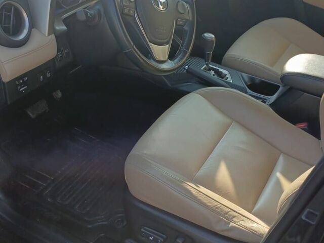 Черный Тойота РАВ 4, объемом двигателя 2.2 л и пробегом 178 тыс. км за 8200 $, фото 13 на Automoto.ua