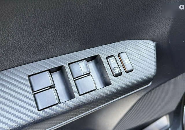 Черный Тойота РАВ 4, объемом двигателя 2.2 л и пробегом 127 тыс. км за 17900 $, фото 16 на Automoto.ua