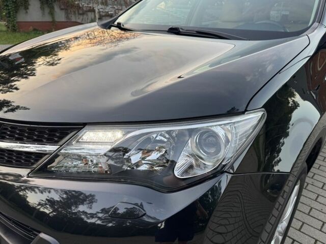 Чорний Тойота РАВ 4, об'ємом двигуна 2 л та пробігом 184 тис. км за 8800 $, фото 19 на Automoto.ua