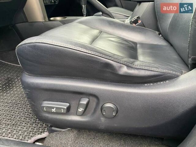 Черный Тойота РАВ 4, объемом двигателя 2.5 л и пробегом 140 тыс. км за 18700 $, фото 30 на Automoto.ua