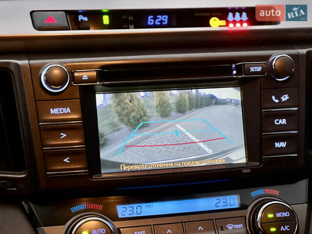 Чорний Тойота РАВ 4, об'ємом двигуна 2.23 л та пробігом 256 тис. км за 15999 $, фото 29 на Automoto.ua