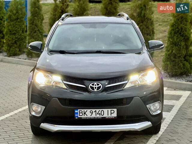 Чорний Тойота РАВ 4, об'ємом двигуна 2.23 л та пробігом 256 тис. км за 15999 $, фото 3 на Automoto.ua