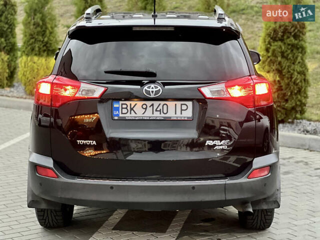 Чорний Тойота РАВ 4, об'ємом двигуна 2.23 л та пробігом 256 тис. км за 15999 $, фото 9 на Automoto.ua