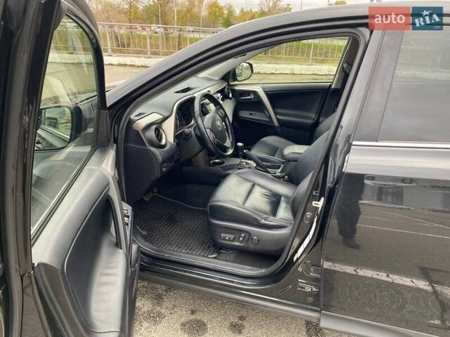 Черный Тойота РАВ 4, объемом двигателя 2.5 л и пробегом 140 тыс. км за 18700 $, фото 23 на Automoto.ua