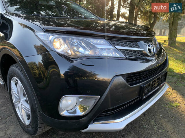 Чорний Тойота РАВ 4, об'ємом двигуна 2.23 л та пробігом 188 тис. км за 16400 $, фото 17 на Automoto.ua