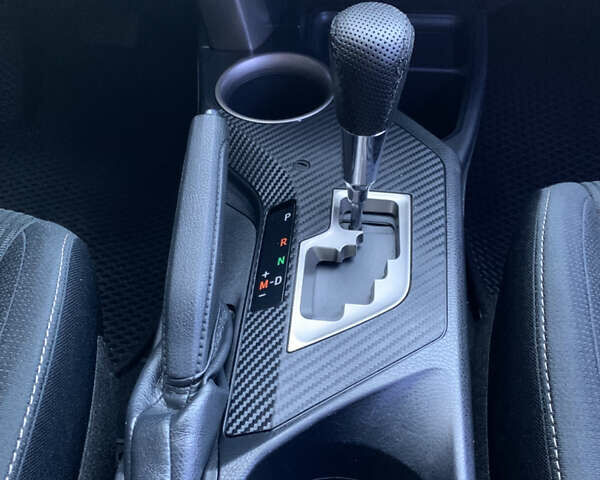 Чорний Тойота РАВ 4, об'ємом двигуна 2.23 л та пробігом 188 тис. км за 16400 $, фото 44 на Automoto.ua