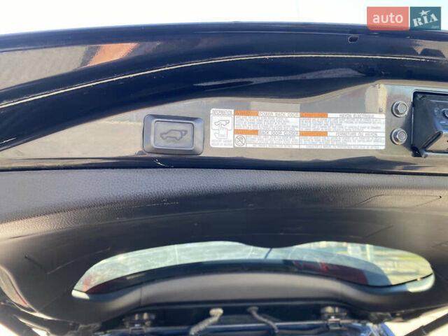 Черный Тойота РАВ 4, объемом двигателя 2.23 л и пробегом 188 тыс. км за 17300 $, фото 5 на Automoto.ua