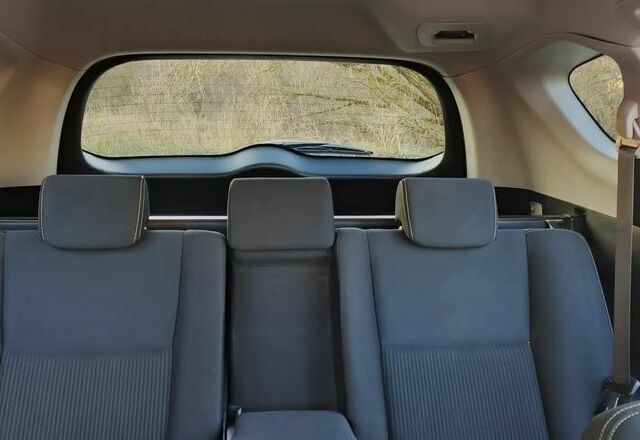 Черный Тойота РАВ 4, объемом двигателя 2 л и пробегом 218 тыс. км за 8400 $, фото 14 на Automoto.ua