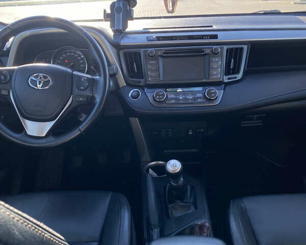 Черный Тойота РАВ 4, объемом двигателя 2.23 л и пробегом 188 тыс. км за 17300 $, фото 7 на Automoto.ua