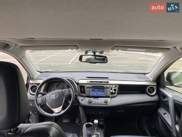 Черный Тойота РАВ 4, объемом двигателя 2.5 л и пробегом 140 тыс. км за 18700 $, фото 27 на Automoto.ua