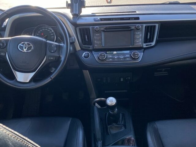 Черный Тойота РАВ 4, объемом двигателя 2.2 л и пробегом 188 тыс. км за 17300 $, фото 4 на Automoto.ua