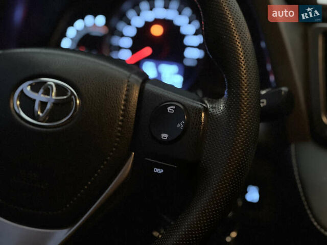 Чорний Тойота РАВ 4, об'ємом двигуна 2.23 л та пробігом 256 тис. км за 15999 $, фото 20 на Automoto.ua