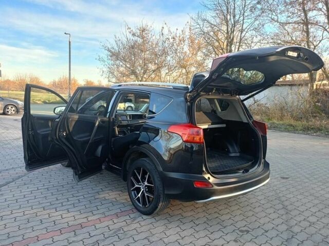 Черный Тойота РАВ 4, объемом двигателя 2 л и пробегом 218 тыс. км за 8400 $, фото 7 на Automoto.ua