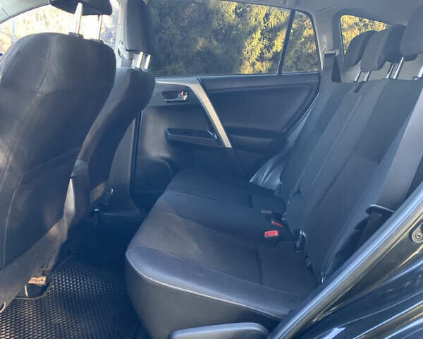 Чорний Тойота РАВ 4, об'ємом двигуна 2.23 л та пробігом 188 тис. км за 16400 $, фото 32 на Automoto.ua