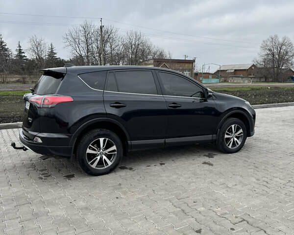 Чорний Тойота РАВ 4, об'ємом двигуна 2 л та пробігом 371 тис. км за 14755 $, фото 4 на Automoto.ua