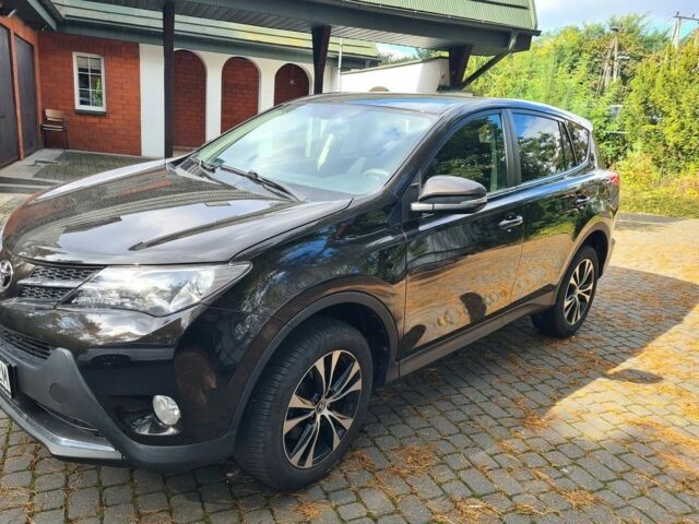 Тойота РАВ 4 2015 у Хмельницькому на Automoto.ua Чорний Тойота РАВ 4, об'ємом двигуна 2 л та пробігом 59 тис. км за 9300 $, фото 5 на Automoto.ua