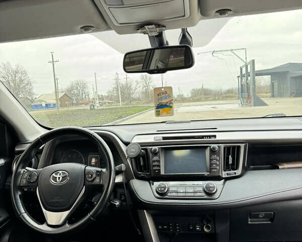 Чорний Тойота РАВ 4, об'ємом двигуна 2 л та пробігом 371 тис. км за 14755 $, фото 13 на Automoto.ua