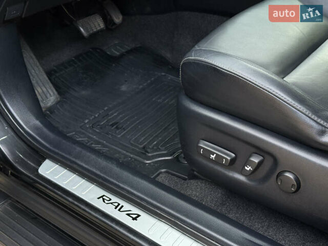 Черный Тойота РАВ 4, объемом двигателя 2.23 л и пробегом 171 тыс. км за 19500 $, фото 21 на Automoto.ua