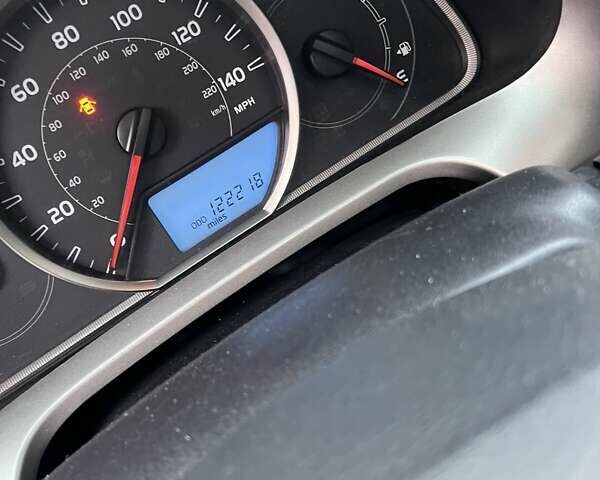 Черный Тойота РАВ 4, объемом двигателя 2.49 л и пробегом 196 тыс. км за 18000 $, фото 15 на Automoto.ua