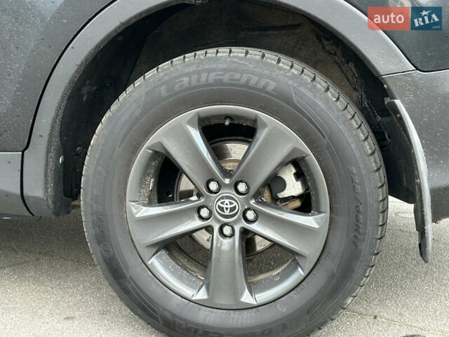 Черный Тойота РАВ 4, объемом двигателя 2.2 л и пробегом 157 тыс. км за 19500 $, фото 27 на Automoto.ua