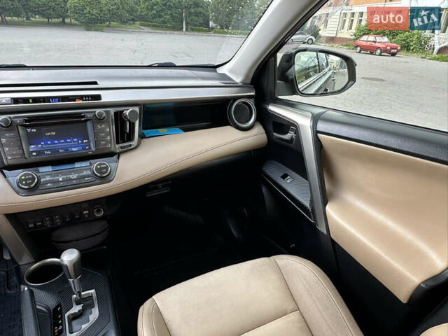 Черный Тойота РАВ 4, объемом двигателя 2.2 л и пробегом 157 тыс. км за 19500 $, фото 4 на Automoto.ua