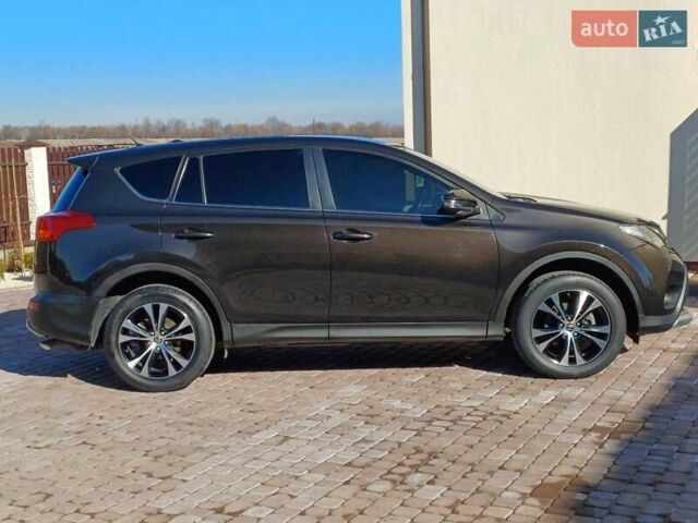 Черный Тойота РАВ 4, объемом двигателя 2 л и пробегом 230 тыс. км за 17800 $, фото 5 на Automoto.ua