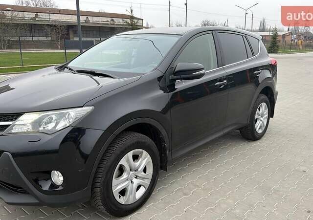 Чорний Тойота РАВ 4, об'ємом двигуна 1.99 л та пробігом 128 тис. км за 19390 $, фото 1 на Automoto.ua