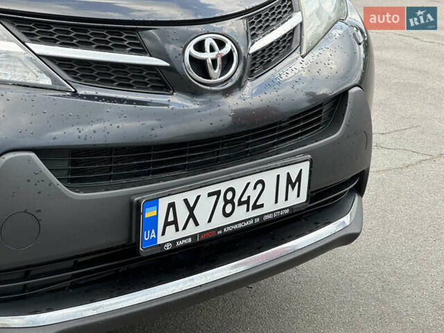 Черный Тойота РАВ 4, объемом двигателя 2.2 л и пробегом 157 тыс. км за 19500 $, фото 22 на Automoto.ua