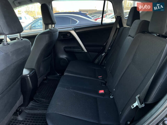Черный Тойота РАВ 4, объемом двигателя 2.5 л и пробегом 64 тыс. км за 16650 $, фото 15 на Automoto.ua