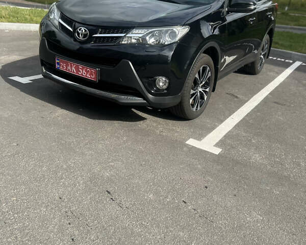 Чорний Тойота РАВ 4, об'ємом двигуна 2 л та пробігом 130 тис. км за 15400 $, фото 1 на Automoto.ua