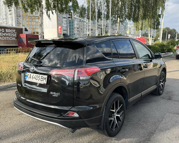 Черный Тойота РАВ 4, объемом двигателя 2.23 л и пробегом 157 тыс. км за 24500 $, фото 4 на Automoto.ua