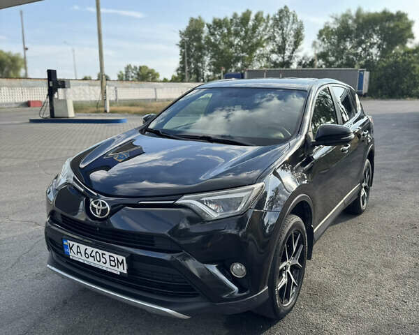 Черный Тойота РАВ 4, объемом двигателя 2.23 л и пробегом 157 тыс. км за 24500 $, фото 1 на Automoto.ua