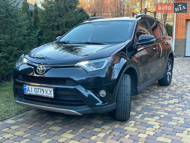 Черный Тойота РАВ 4, объемом двигателя 2.23 л и пробегом 183 тыс. км за 21500 $, фото 1 на Automoto.ua