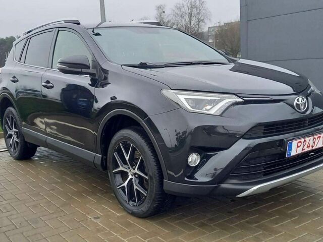 Черный Тойота РАВ 4, объемом двигателя 2 л и пробегом 128 тыс. км за 9100 $, фото 3 на Automoto.ua