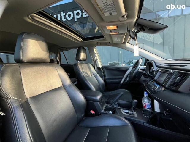 Тойота РАВ 4 2016 в Львове на Automoto.ua Черный Тойота РАВ 4, объемом двигателя 2.5 л и пробегом 117 тыс. км за 18990 $, фото 34 на Automoto.ua