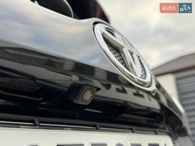 Черный Тойота РАВ 4, объемом двигателя 2.23 л и пробегом 150 тыс. км за 20900 $, фото 74 на Automoto.ua