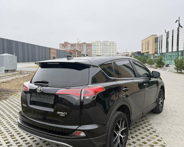 Черный Тойота РАВ 4, объемом двигателя 2.23 л и пробегом 198 тыс. км за 19600 $, фото 6 на Automoto.ua