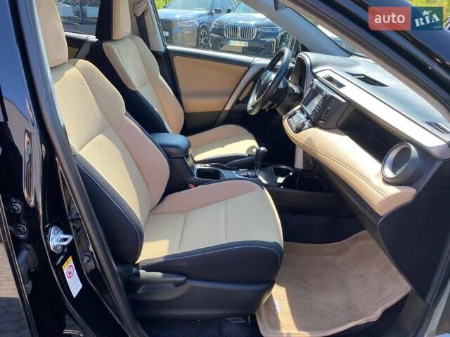 Черный Тойота РАВ 4, объемом двигателя 2.5 л и пробегом 115 тыс. км за 15900 $, фото 24 на Automoto.ua