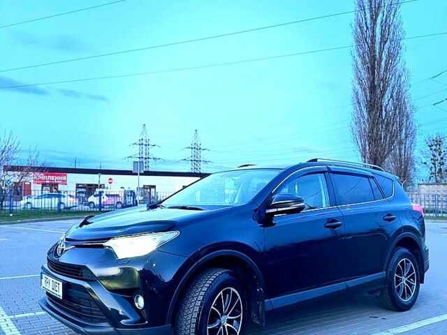 Черный Тойота РАВ 4, объемом двигателя 2 л и пробегом 95 тыс. км за 19000 $, фото 1 на Automoto.ua