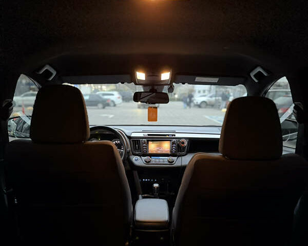 Чорний Тойота РАВ 4, об'ємом двигуна 2.49 л та пробігом 109 тис. км за 22500 $, фото 18 на Automoto.ua