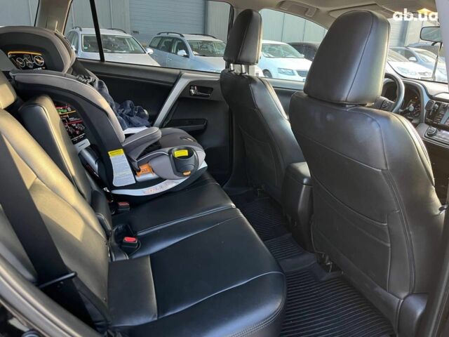 Тойота РАВ 4 2016 в Львове на Automoto.ua Черный Тойота РАВ 4, объемом двигателя 2.5 л и пробегом 117 тыс. км за 18990 $, фото 25 на Automoto.ua