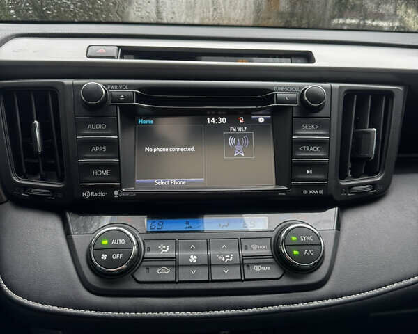 Тойота РАВ 4 2016 в Львове на Automoto.ua Черный Тойота РАВ 4, объемом двигателя 2.49 л и пробегом 120 тыс. км за 16999 $, фото 18 на Automoto.ua