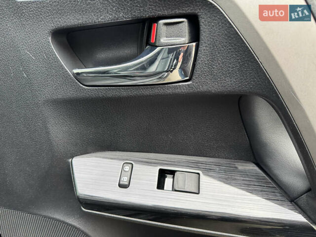 Черный Тойота РАВ 4, объемом двигателя 2.49 л и пробегом 118 тыс. км за 21999 $, фото 32 на Automoto.ua