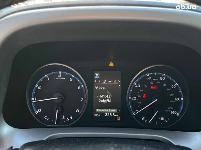 Тойота РАВ 4 2016 в Львове на Automoto.ua Черный Тойота РАВ 4, объемом двигателя 2.5 л и пробегом 117 тыс. км за 18990 $, фото 18 на Automoto.ua